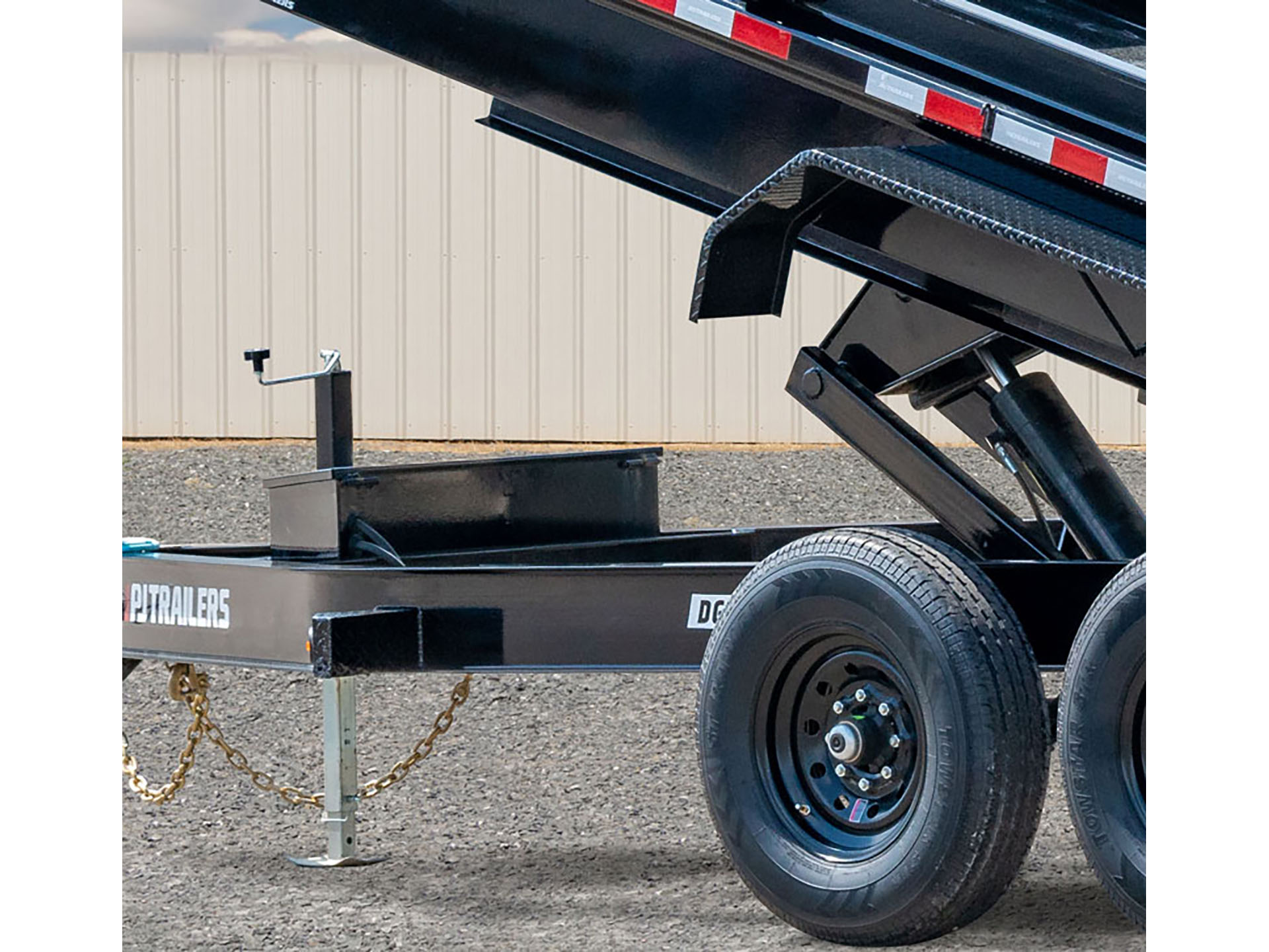 2024 PJ Trailers 8 in. Pro-Beam Equipment Trailers (H4) 24 ft. in Acampo, California - Photo 3