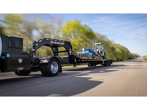 2024 PJ Trailers Low-Pro with Hydraulic Dove Trailers (LY) 32 ft. in Elk Grove, California - Photo 9