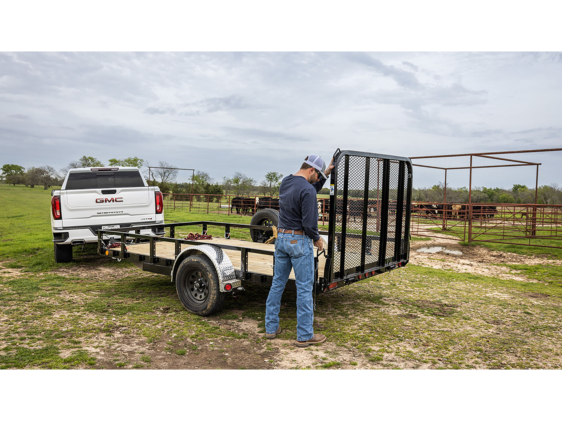 2024 PJ Trailers 77 in. Single Axle Channel Utility Trailers (U7) 10 ft. in Acampo, California - Photo 2