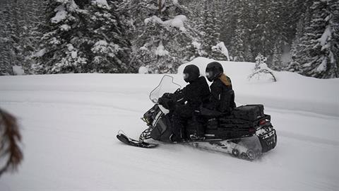 2018 Polaris 800 Titan Adventure 155 in Vernon, Connecticut - Photo 5