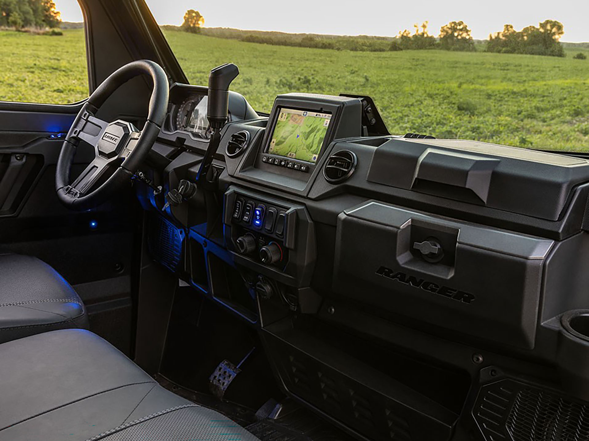 2024 Polaris Ranger Crew XP 1000 NorthStar Edition Ultimate in New Hudson, Michigan - Photo 5