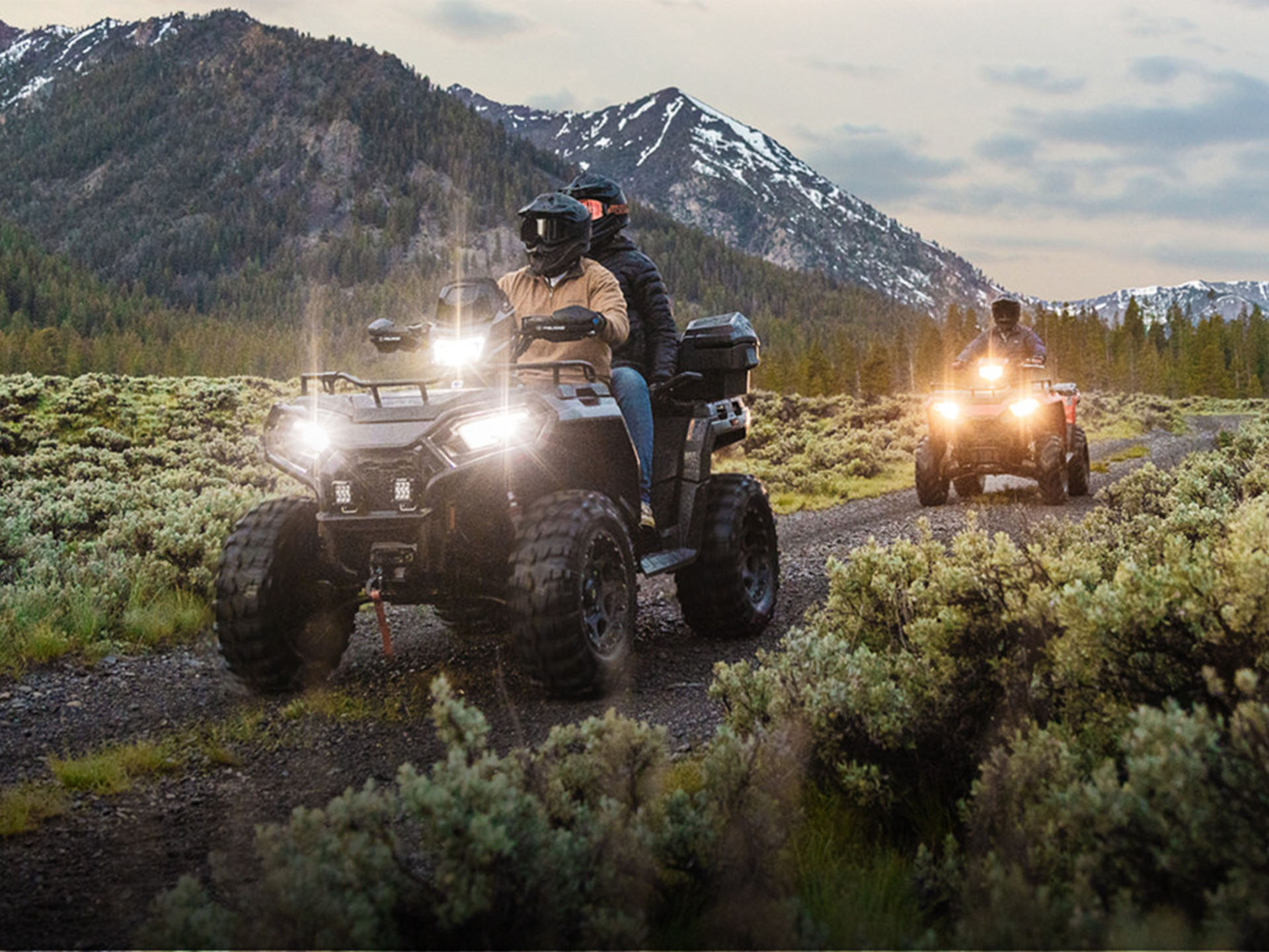 2025 Polaris Sportsman Touring 570 in Murrysville, Pennsylvania - Photo 8