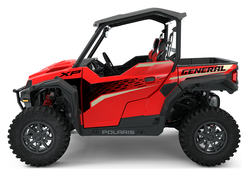 2025 Polaris General XP 1000 Premium in Hancock, Wisconsin - Photo 2