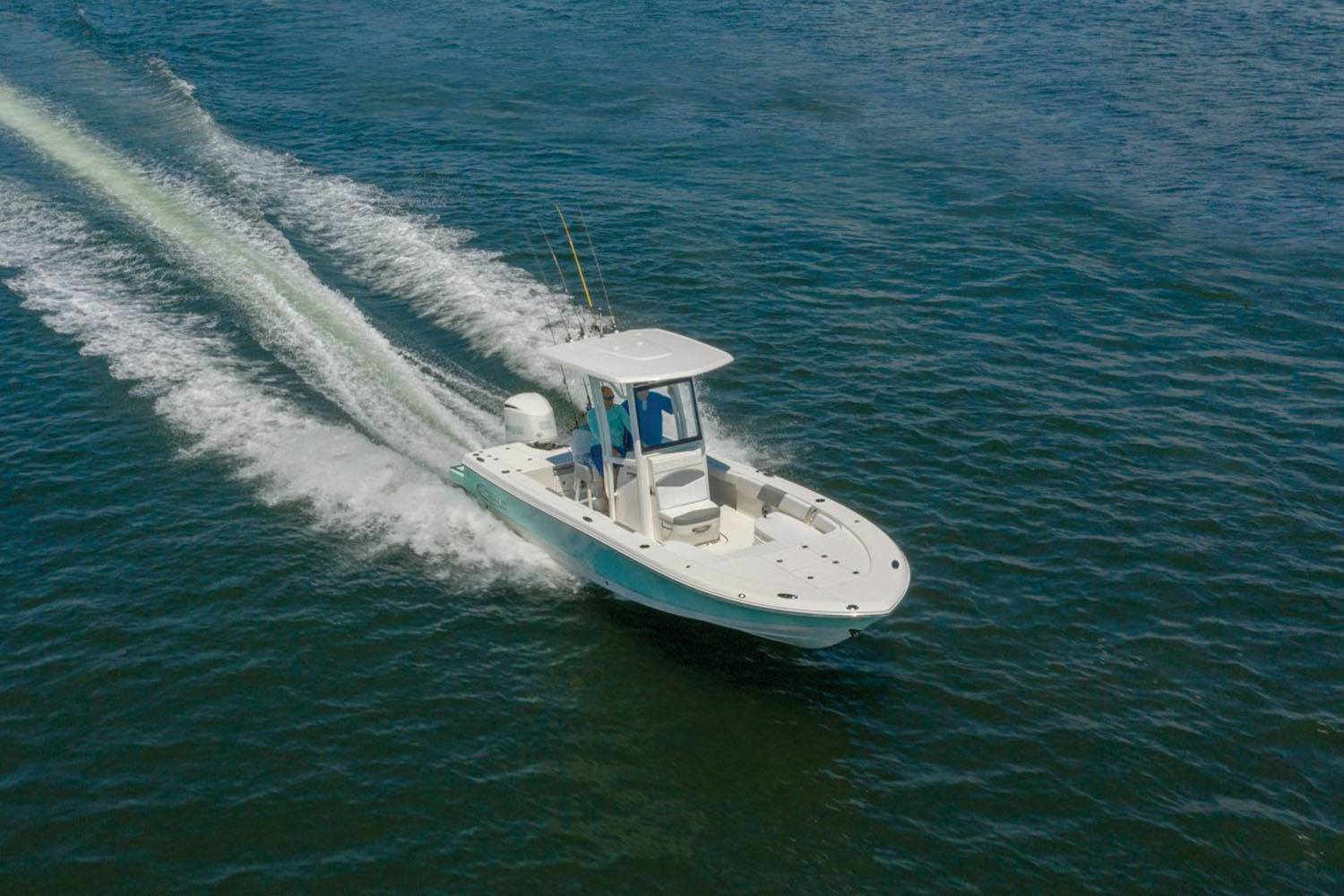 2023 Robalo 246 Cayman in Lakeport, California - Photo 12
