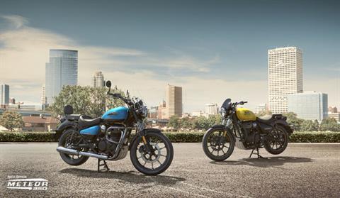 2022 Royal Enfield Meteor 350 in Concord, New Hampshire - Photo 9