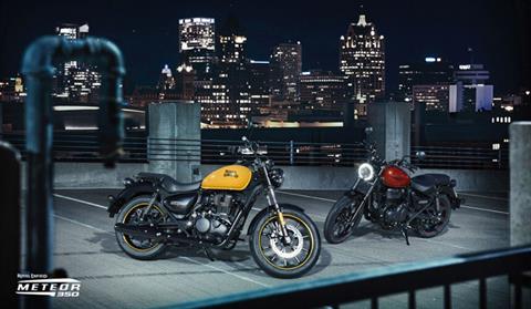 2022 Royal Enfield Meteor 350 in Mahwah, New Jersey - Photo 2