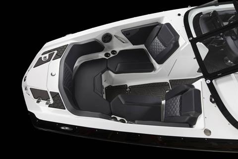 2022 Scarab 255 ID in Clearwater, Florida - Photo 7