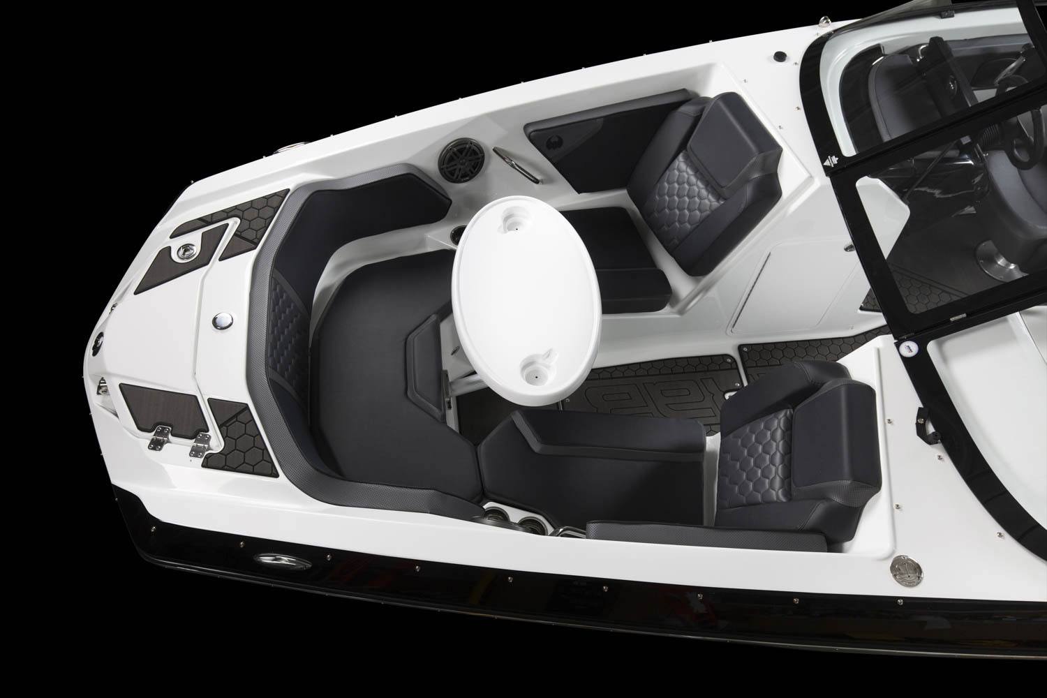 2022 Scarab 255 ID in Clearwater, Florida - Photo 8