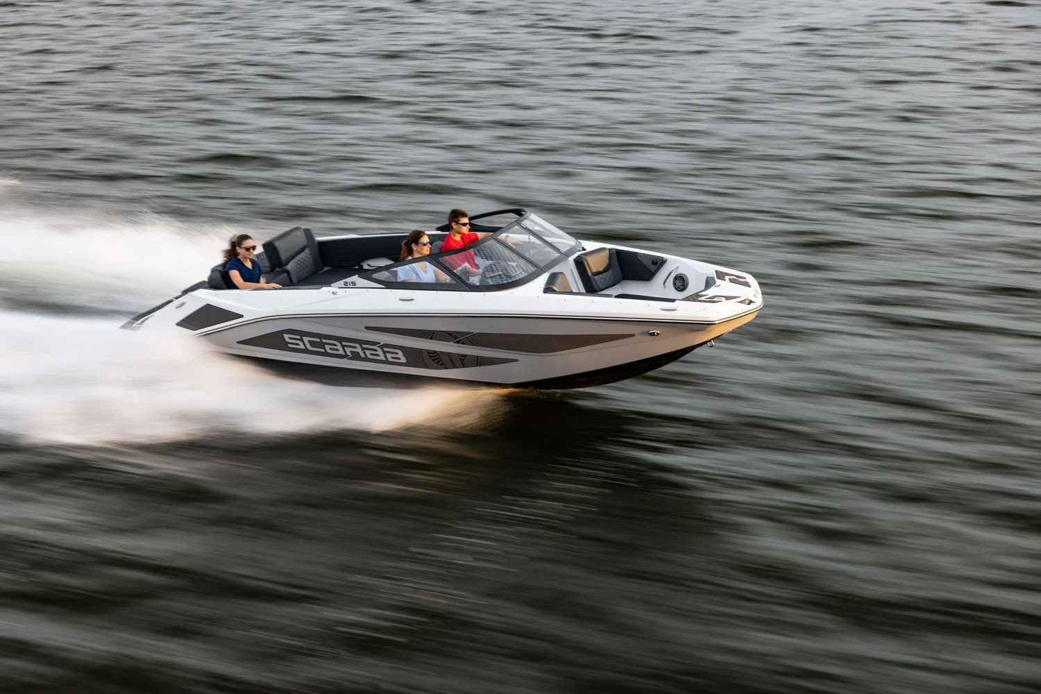 2025 Scarab 215 LX in Portland, Oregon - Photo 17