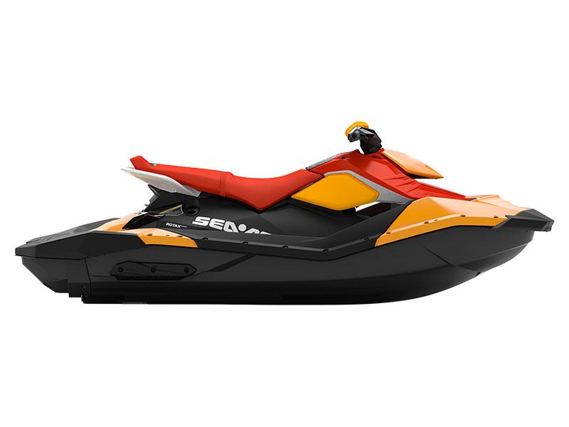 2022 Sea-Doo Spark 3up 90 hp in Enfield, Connecticut - Photo 2