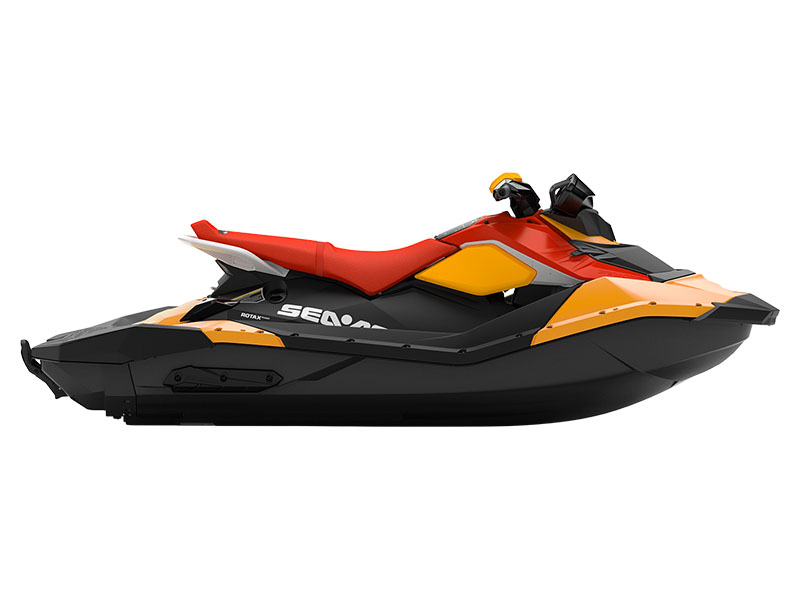 2022 Sea-Doo Spark 3up 90 hp iBR, Convenience Package + Sound System in Redding, California - Photo 2