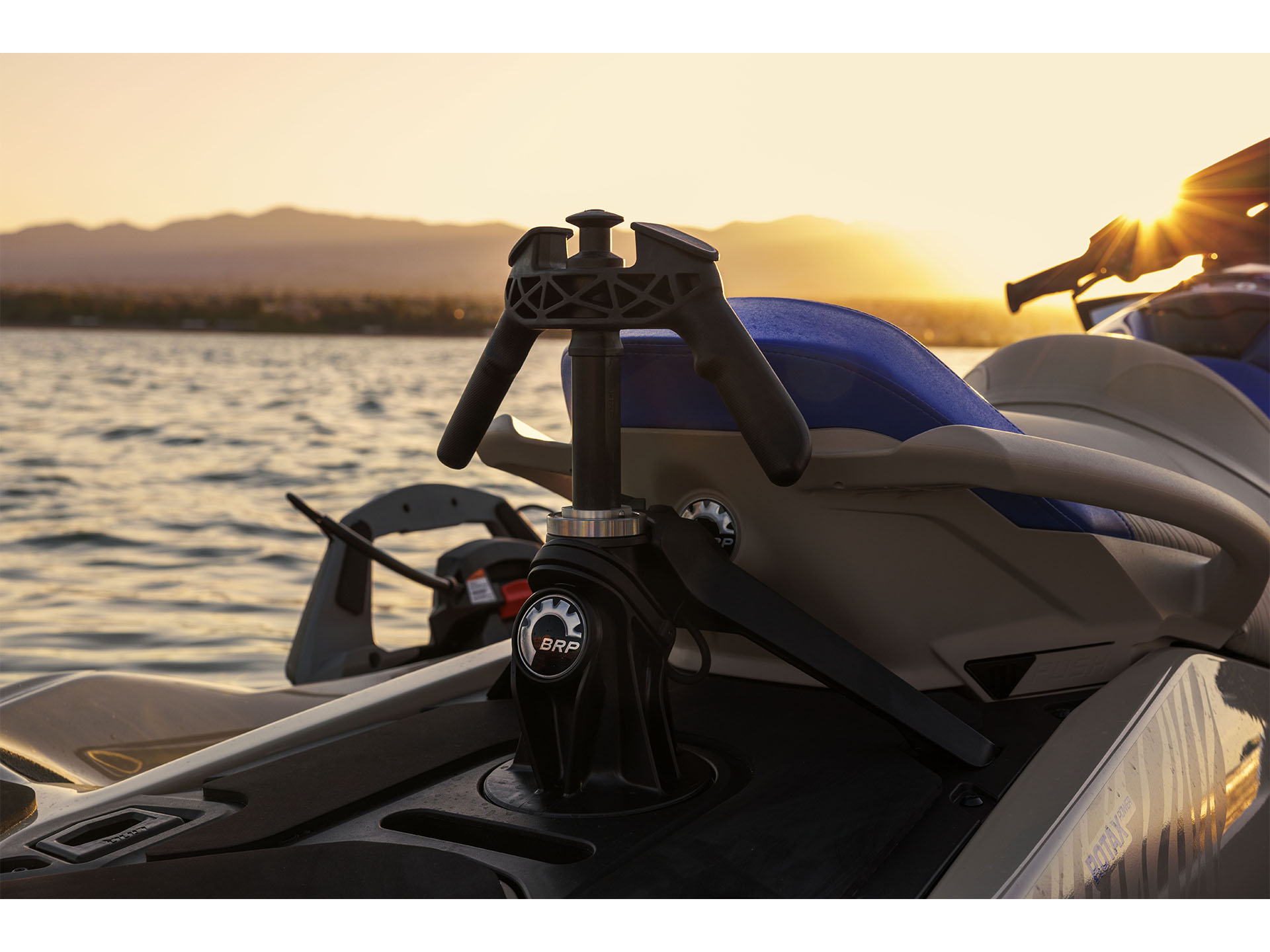 2025 Sea-Doo Wake Pro 230 in Redding, California - Photo 9