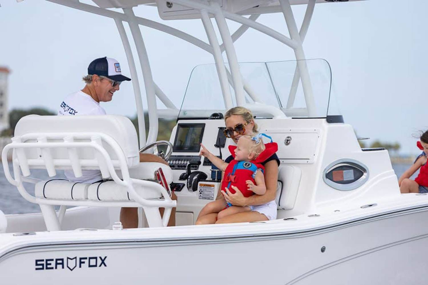 2024 Sea Fox 248 Side Console in Stuart, Florida - Photo 2