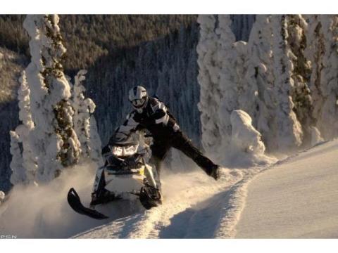 2012 Ski-Doo Summit® X® E-TEC® 800R 163 ES in Devils Lake, North Dakota - Photo 7