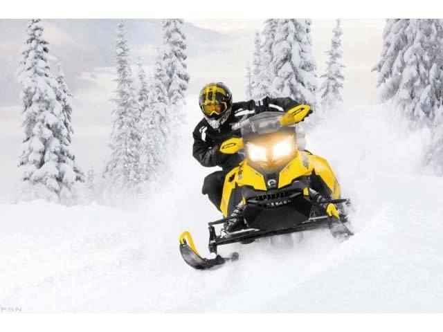 2013 Ski-Doo MX Z® TNT™ E-TEC 600 H.O. in Dansville, New York - Photo 3