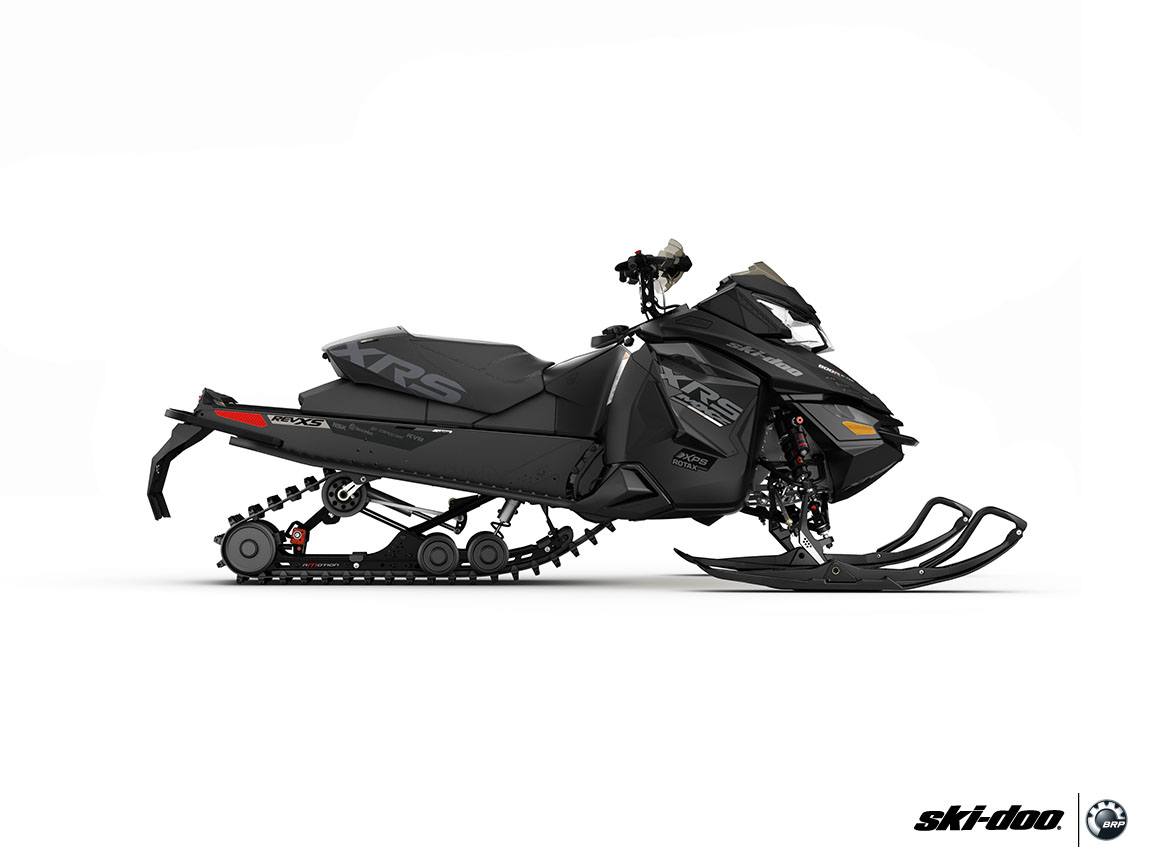 2015 Ski-Doo MX Z X-RS 800R E-TEC w/ Adj. Susp., Ripsaw in Malone, New York - Photo 2