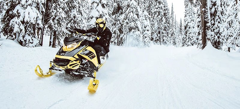 2021 Ski-Doo Renegade Adrenaline 850 E-TEC ES RipSaw 1.25 in Mason City, Iowa - Photo 17