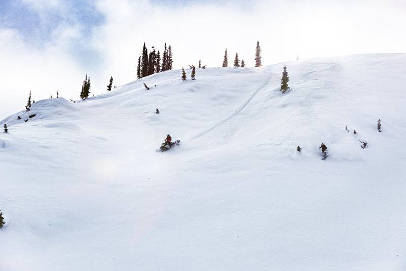 2022 Ski-Doo Summit Edge 154 850 E-TEC SHOT PowderMax Light 2.5 w/ FlexEdge in Billings, Montana - Photo 14