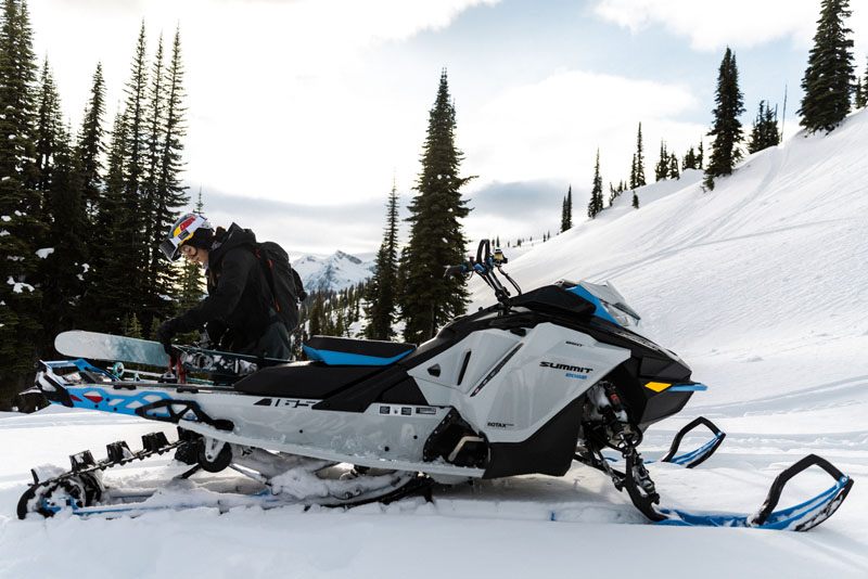 2022 Ski-Doo Summit Edge 165 850 E-TEC SHOT PowderMax Light 3.0 w 