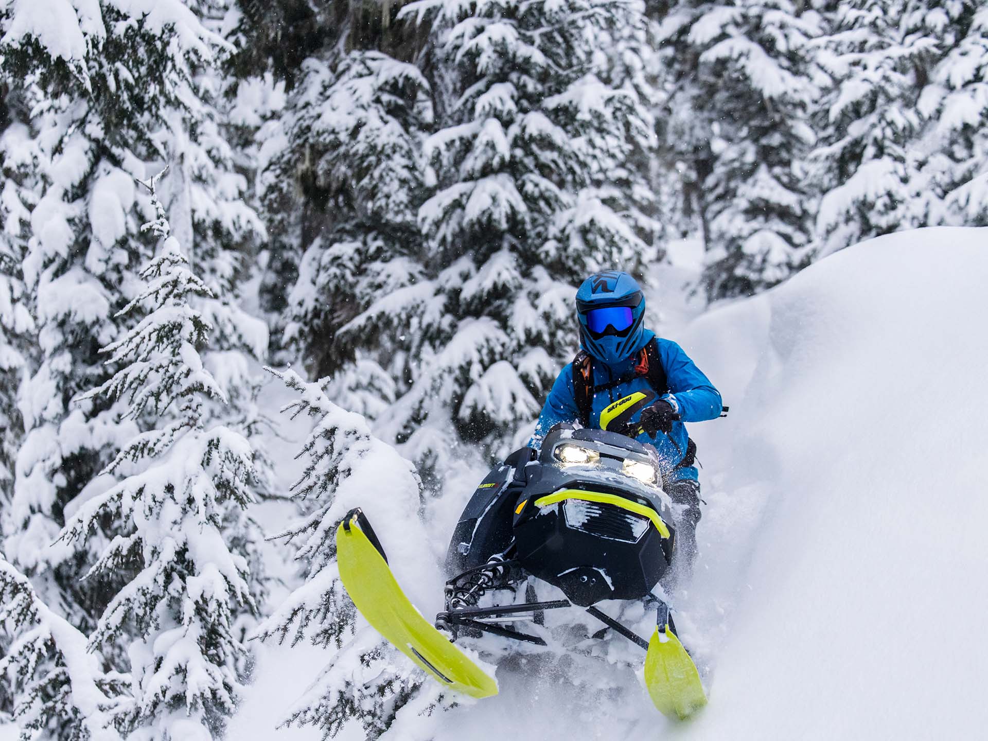 2023 Ski-Doo Summit X Expert 154 850 E-TEC SHOT PowderMax X-Light 3.0 HAC in Colebrook, New Hampshire - Photo 4
