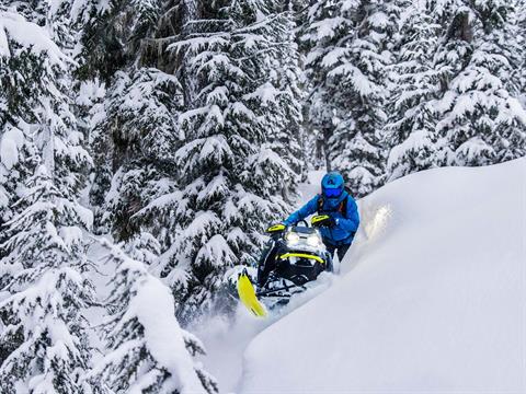 2023 Ski-Doo Summit X Expert 154 850 E-TEC SHOT PowderMax X-Light 3.0 w/ 10.25 in. Touchscreen HAC in Epsom, New Hampshire - Photo 3
