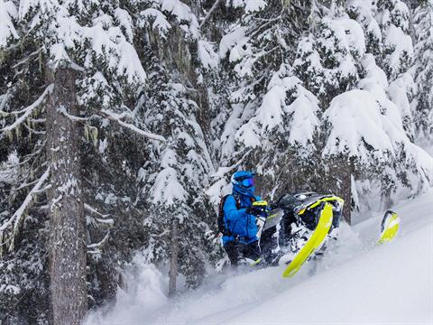 2023 Ski-Doo Summit X Expert 154 850 E-TEC SHOT PowderMax X-Light 3.0 w/ 10.25 in. Touchscreen HAC in Epsom, New Hampshire - Photo 10