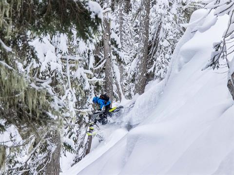2023 Ski-Doo Summit X Expert 154 850 E-TEC SHOT PowderMax X-Light 3.0 w/ 10.25 in. Touchscreen HAC in Epsom, New Hampshire - Photo 7
