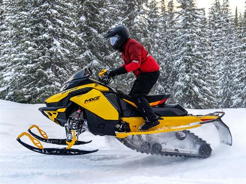 2023 Ski-Doo MXZ Blizzard 600R E-TEC ES Ice Ripper XT 1.25 in Shawano, Wisconsin - Photo 6