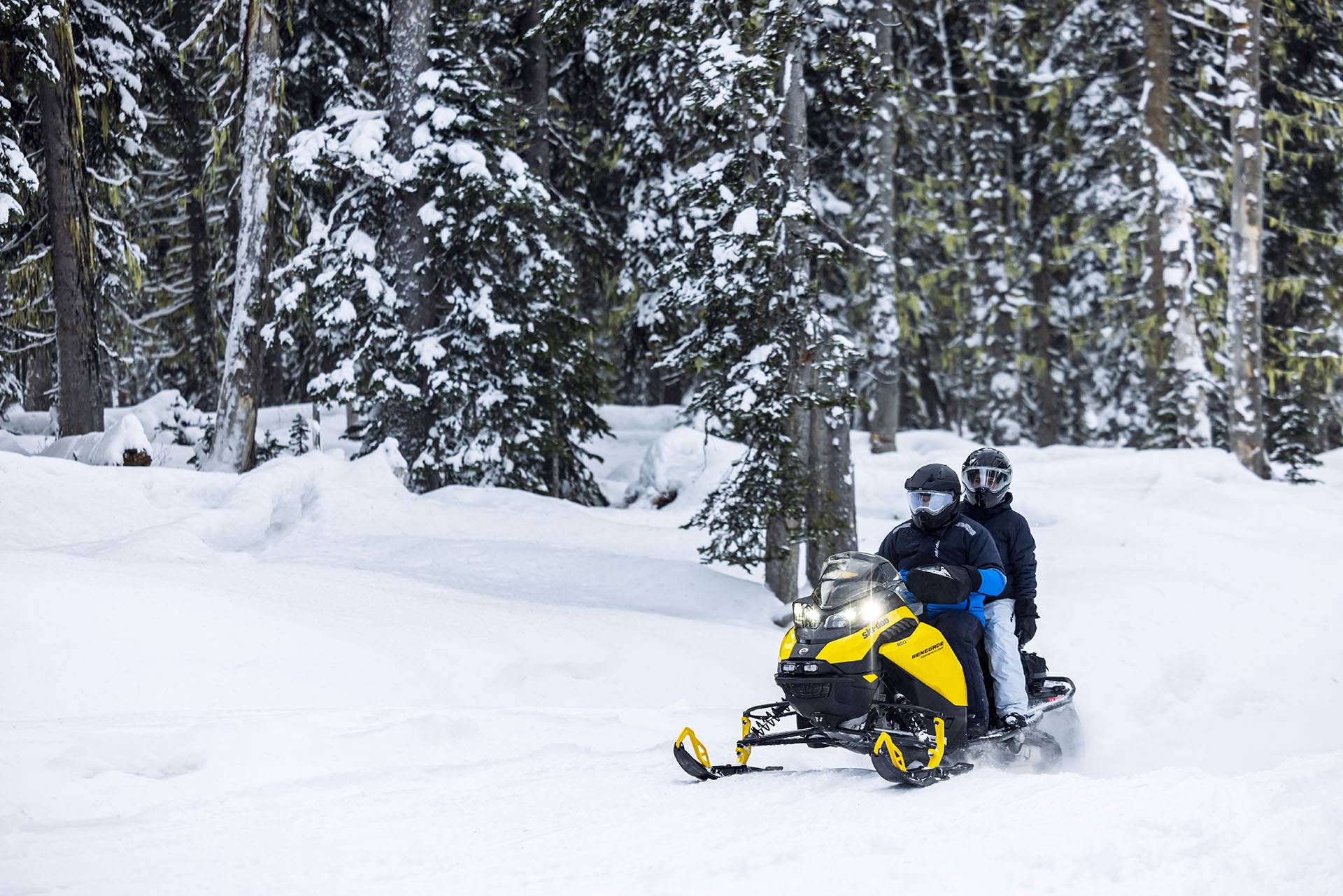 2023 Ski-Doo Renegade Adrenaline 900 ACE Turbo R ES Ripsaw 1.25 in Lancaster, New Hampshire - Photo 12