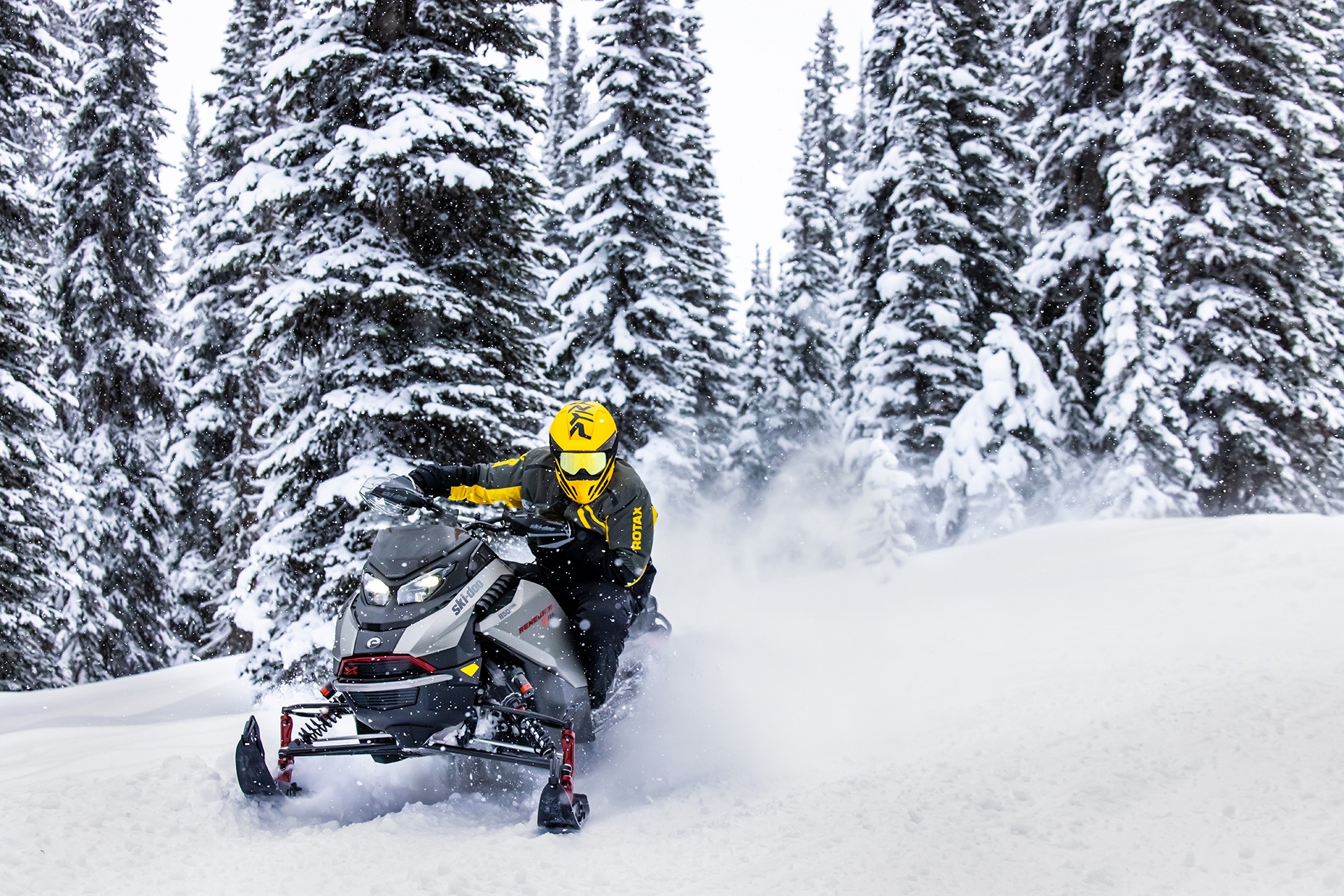 2023 Ski-Doo Renegade X-RS 850 E-TEC ES Ice Ripper XT 1.25 w/ 10.5 in. Touchscreen in Cohoes, New York - Photo 3