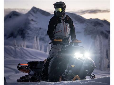 2024 Ski-Doo Summit X Expert 154 850 E-TEC Turbo R SHOT PowderMax X-Light 3.0 w/ 10.25 in. Touchscreen HAC in Bozeman, Montana - Photo 18