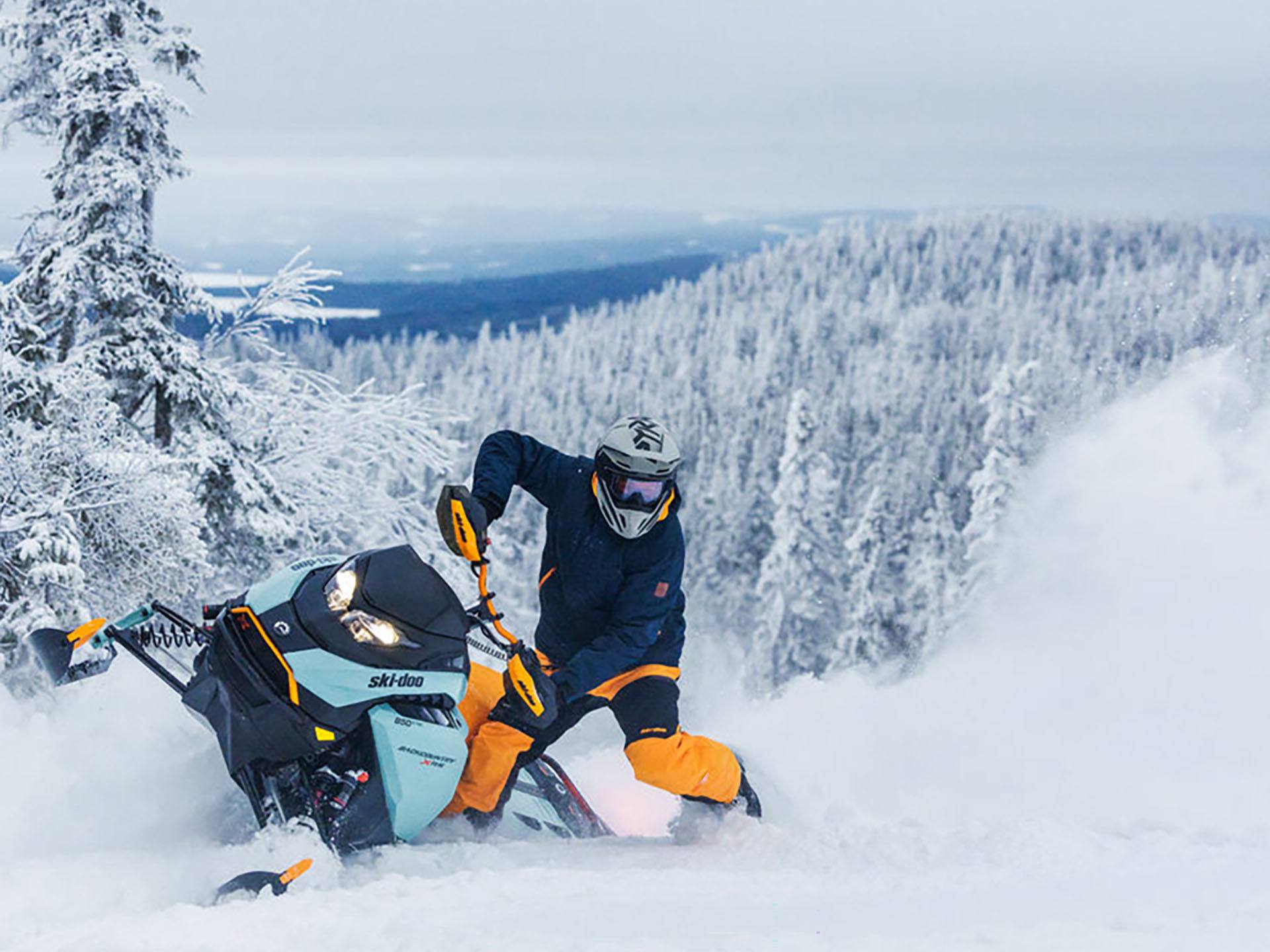 2024 Ski-Doo Backcountry X-RS 146 850 E-TEC ES PowderMax 2.0 w/ 10.25 in. Touchscreen in Epsom, New Hampshire - Photo 13