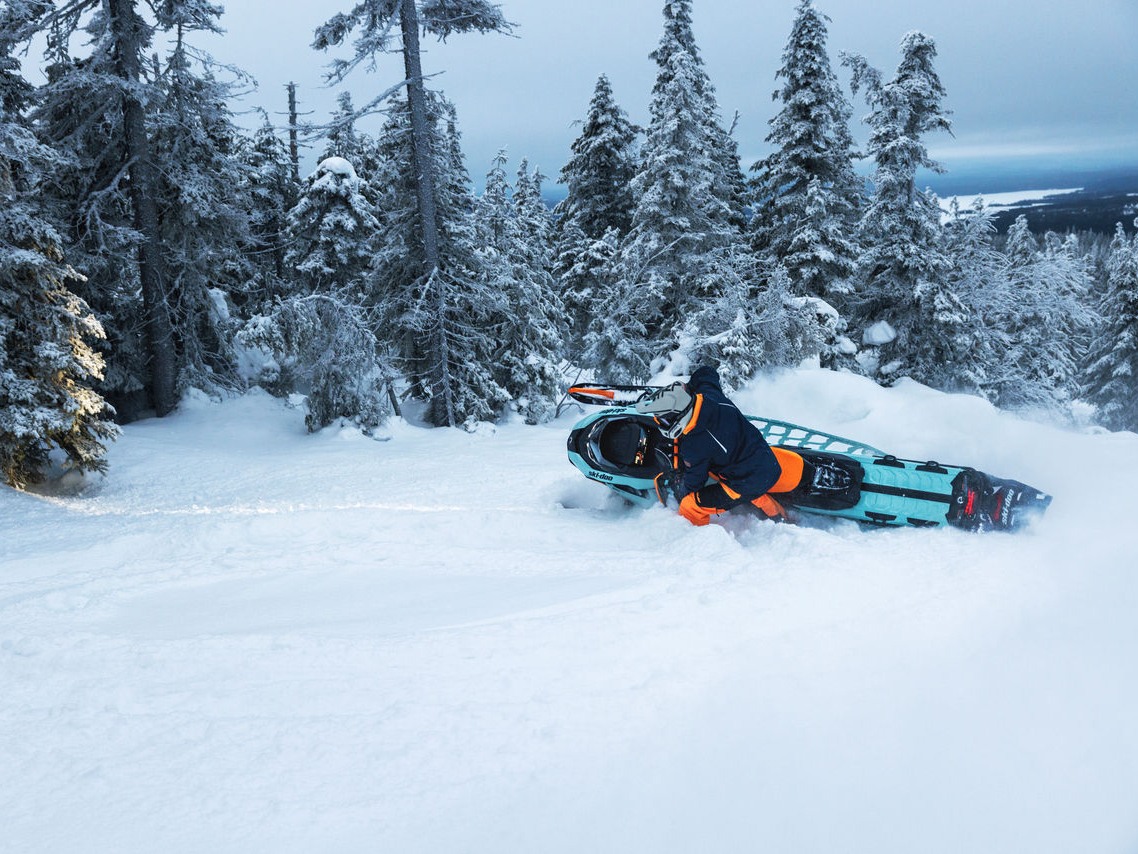 2024 Ski-Doo Backcountry X-RS 154 850 E-TEC ES PowderMax 2.0 in Issaquah, Washington - Photo 4