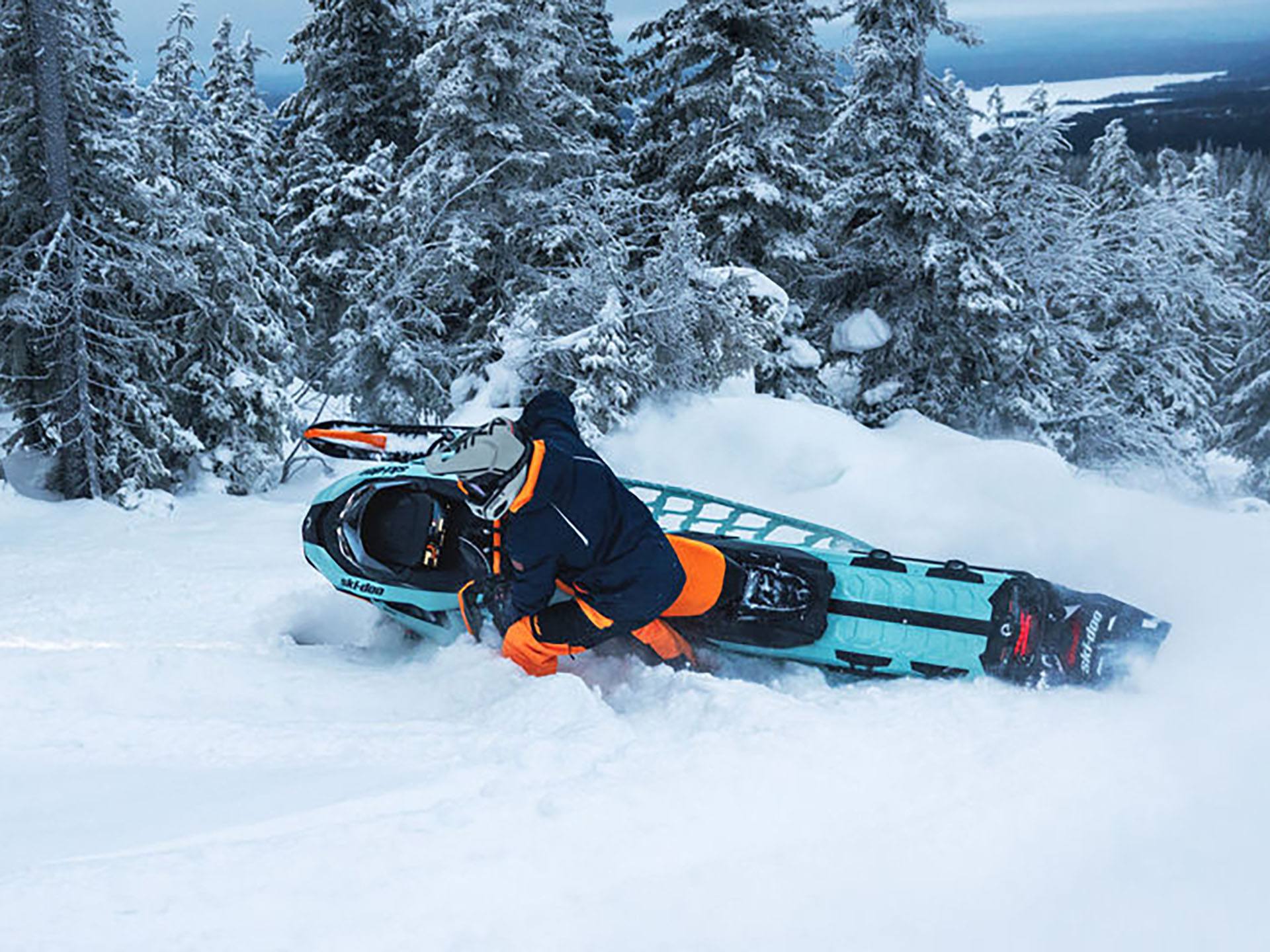 2024 Ski-Doo Backcountry X-RS 154 850 E-TEC ES PowderMax II 2.5 w/ 10.25 in. Touchscreen in Clinton Township, Michigan - Photo 6
