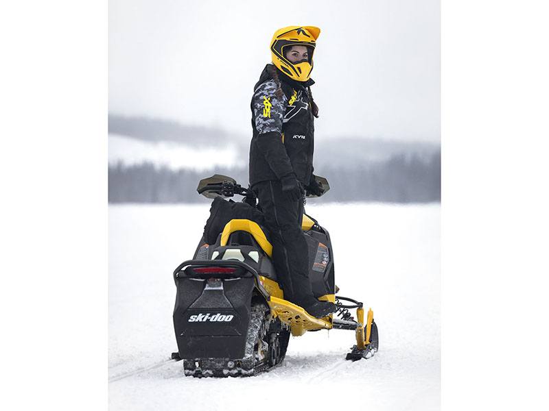 2024 Ski-Doo MXZ X-RS with Competition Package 850 E-TEC Turbo R SHOT Ripsaw II 2-Ply 1.25 in Malone, New York - Photo 17