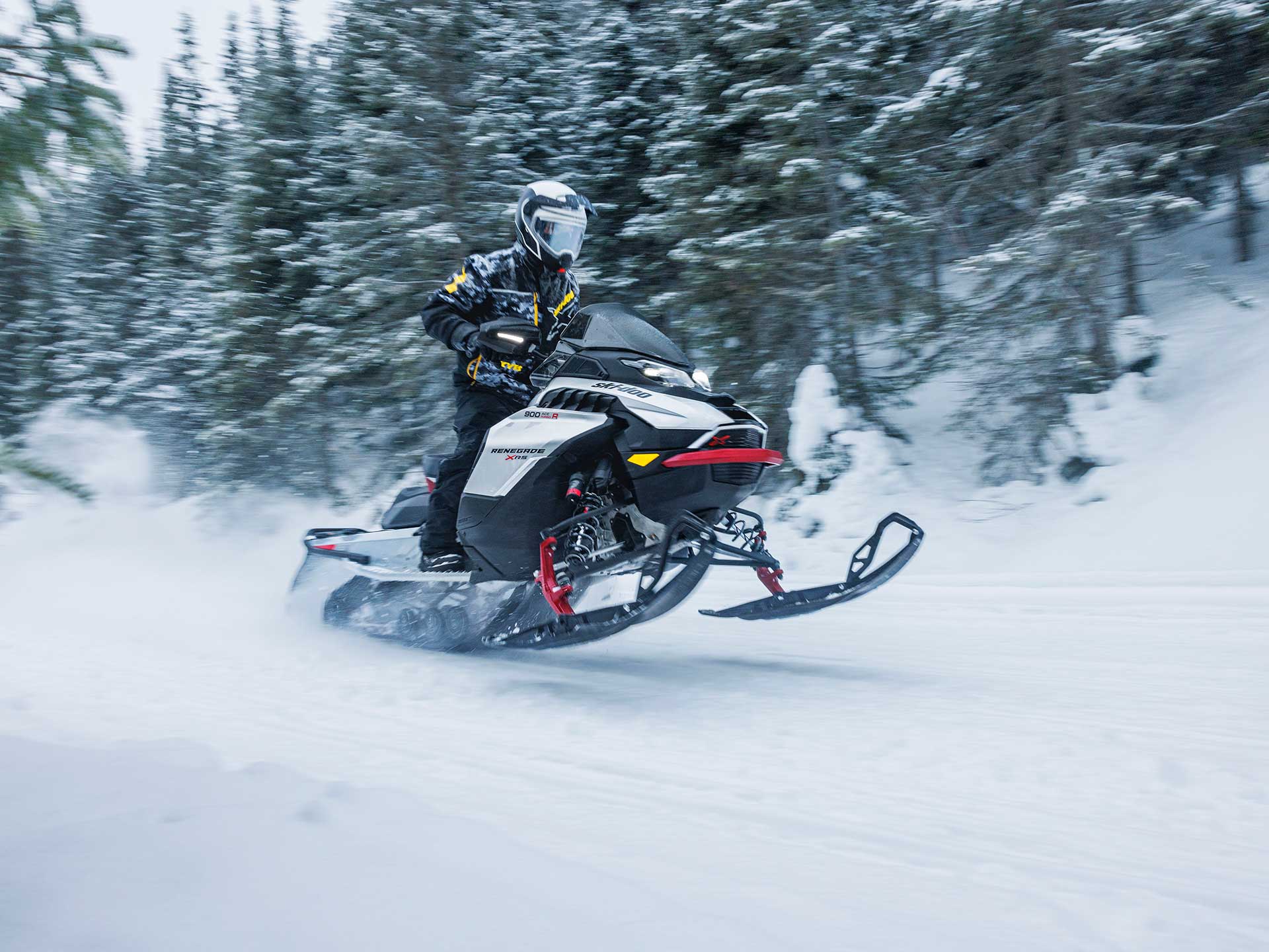 2024 Ski-Doo Renegade X-RS 900 ACE Turbo R ES Ice Ripper XT 1.25 w/ 10.25 in. Touchscreen in Presque Isle, Maine - Photo 8