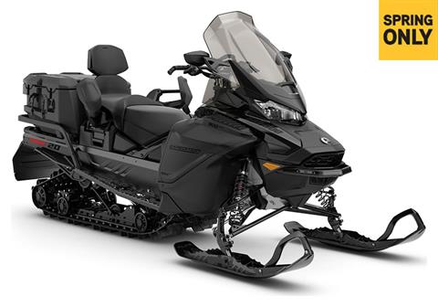2024 Ski-Doo Expedition SE 900 ACE ES Cobra WT 1.8 w/ 7.8 in. LCD Display in Grimes, Iowa