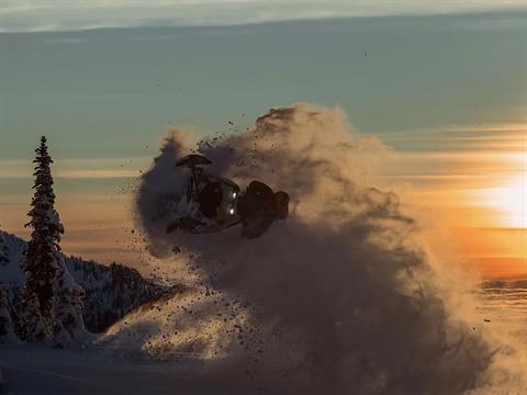 2025 Ski-Doo Freeride 146 850 E-TEC Turbo R SHOT PowderMax 2.5 HAC in Union Gap, Washington - Photo 9