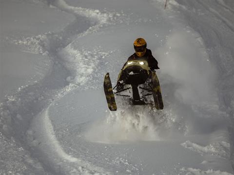 2025 Ski-Doo Freeride 146 850 E-TEC Turbo R SHOT PowderMax 2.5 HAC in Bennington, Vermont - Photo 11