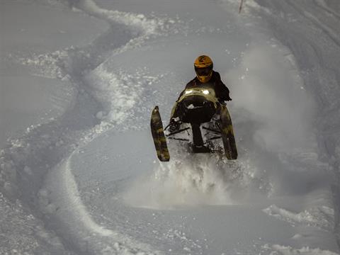 2025 Ski-Doo Freeride 154 850 E-TEC Turbo R SHOT PowderMax 2.5 HAC in Montrose, Pennsylvania - Photo 11