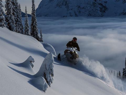 2025 Ski-Doo Summit Adrenaline w/ Edge Package 154 850 E-TEC SHOT PowderMax Light 2.5 w/ FlexEdge in Wasilla, Alaska - Photo 10