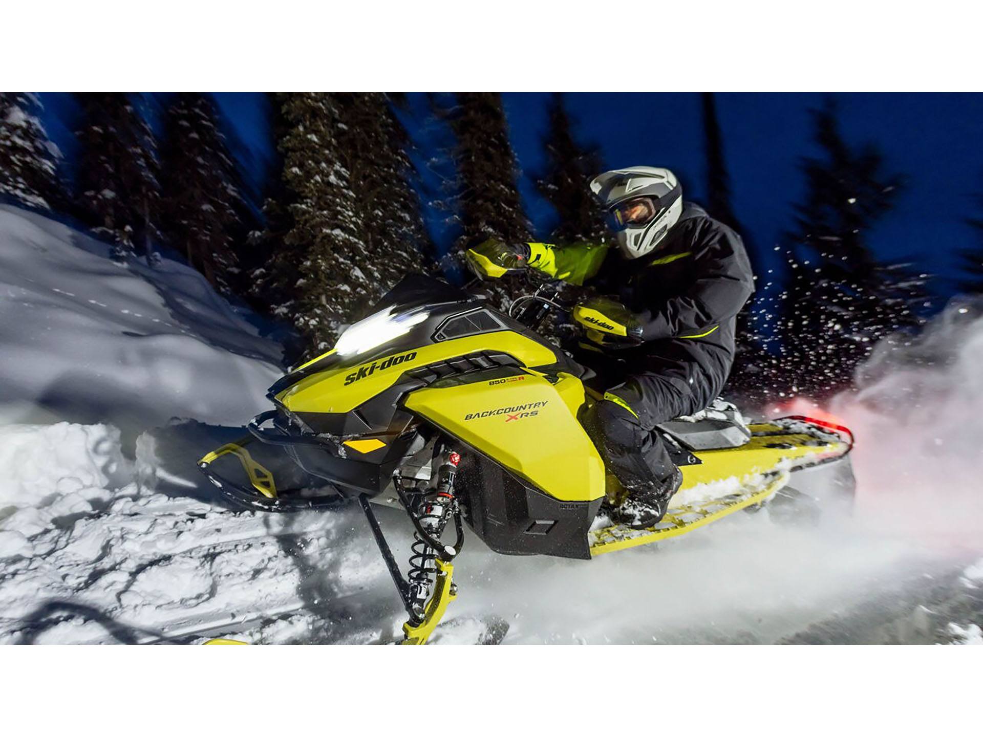 2025 Ski-Doo Backcountry X-RS 146 850 E-TEC ES Ice Storm 150 1.5 Ski Stance 43 in. in Woodinville, Washington - Photo 7