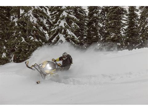 2025 Ski-Doo Backcountry X-RS 146 850 E-TEC Turbo R SHOT Storm 150 1.5 Ski Stance 43 in. w/ 10.25 in. Touchscreen in Waterbury, Connecticut - Photo 12