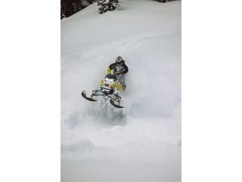 2025 Ski-Doo Backcountry X-RS 146 850 E-TEC Turbo R SHOT Storm 150 1.5 Ski Stance 43 in. w/ 10.25 in. Touchscreen in Gaylord, Michigan - Photo 18
