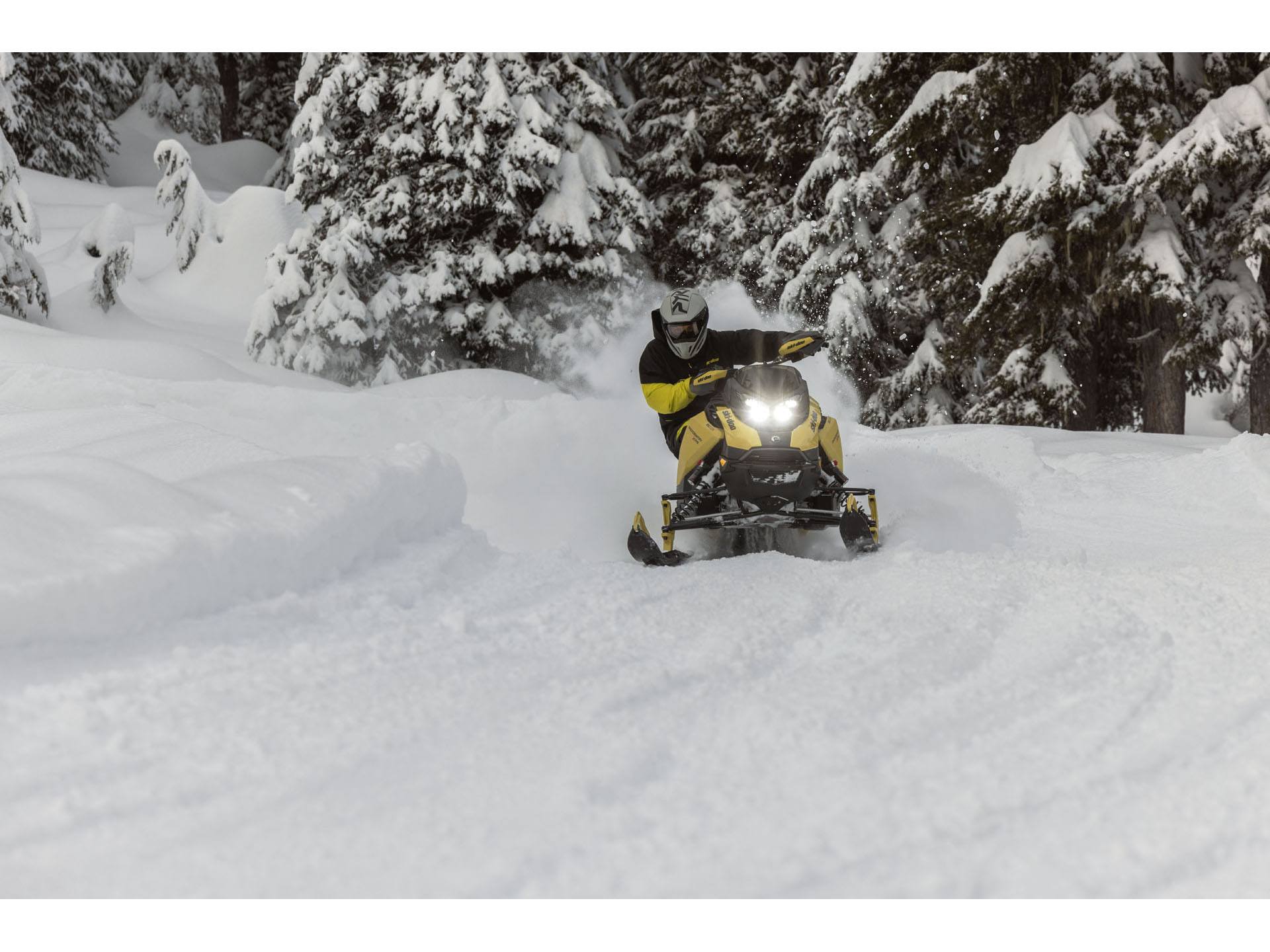 2025 Ski-Doo Backcountry X-RS 146 850 E-TEC Turbo R SHOT Storm 150 1.5 Ski Stance 43 in. w/ 10.25 in. Touchscreen in Augusta, Maine - Photo 13