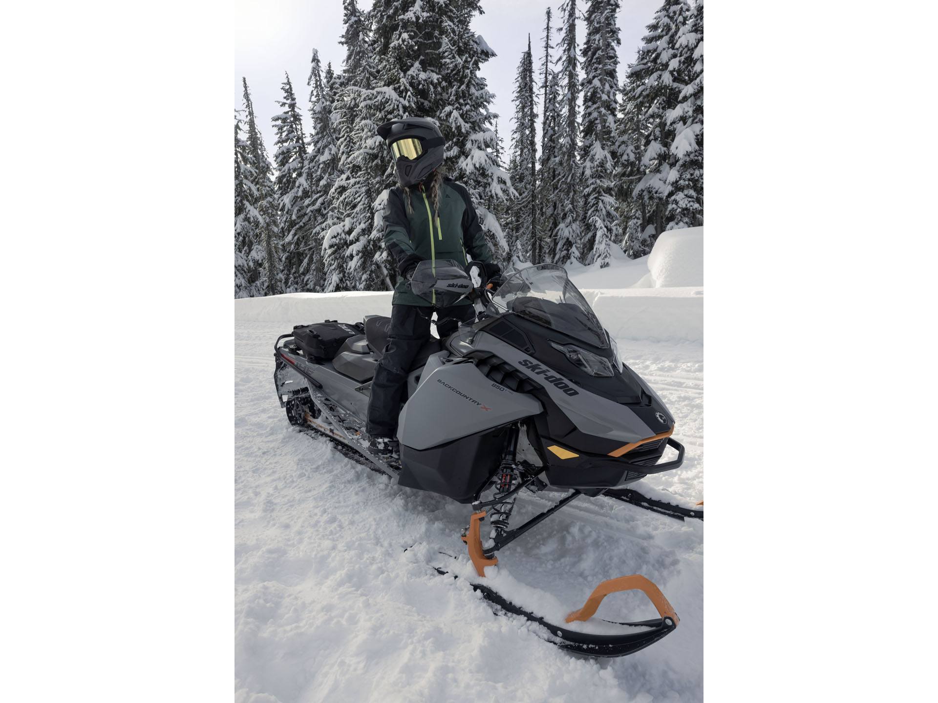 2025 Ski-Doo Backcountry X 850 E-TEC ES PowderMax 2.0 w/ 10.25 in. Touchscreen in Pocatello, Idaho - Photo 12