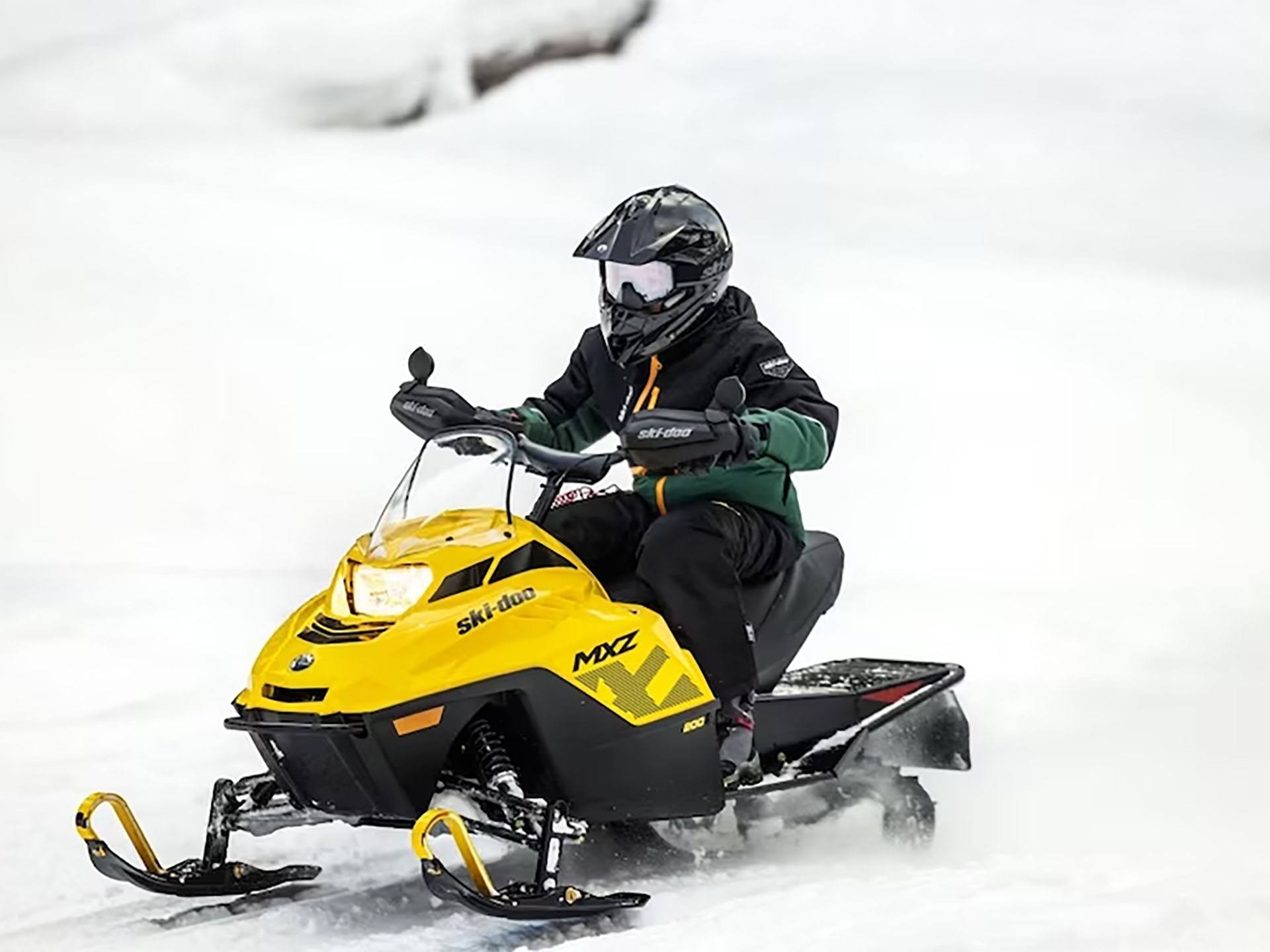 2025 Ski-Doo MXZ 200 ES Cobra 1.0 in Lancaster, New Hampshire - Photo 4
