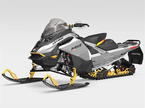 2025 Ski-Doo MXZ Adrenaline w/ Blizzard Package 137 850 E-TEC ES Ice Ripper XT 1.25 in Unity, Maine - Photo 2