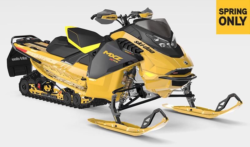 2025 Ski-Doo MXZ X-RS w/ Competition Package 600R E-TEC RipSaw II 2-Ply 1.25 in Derby, Vermont - Photo 1