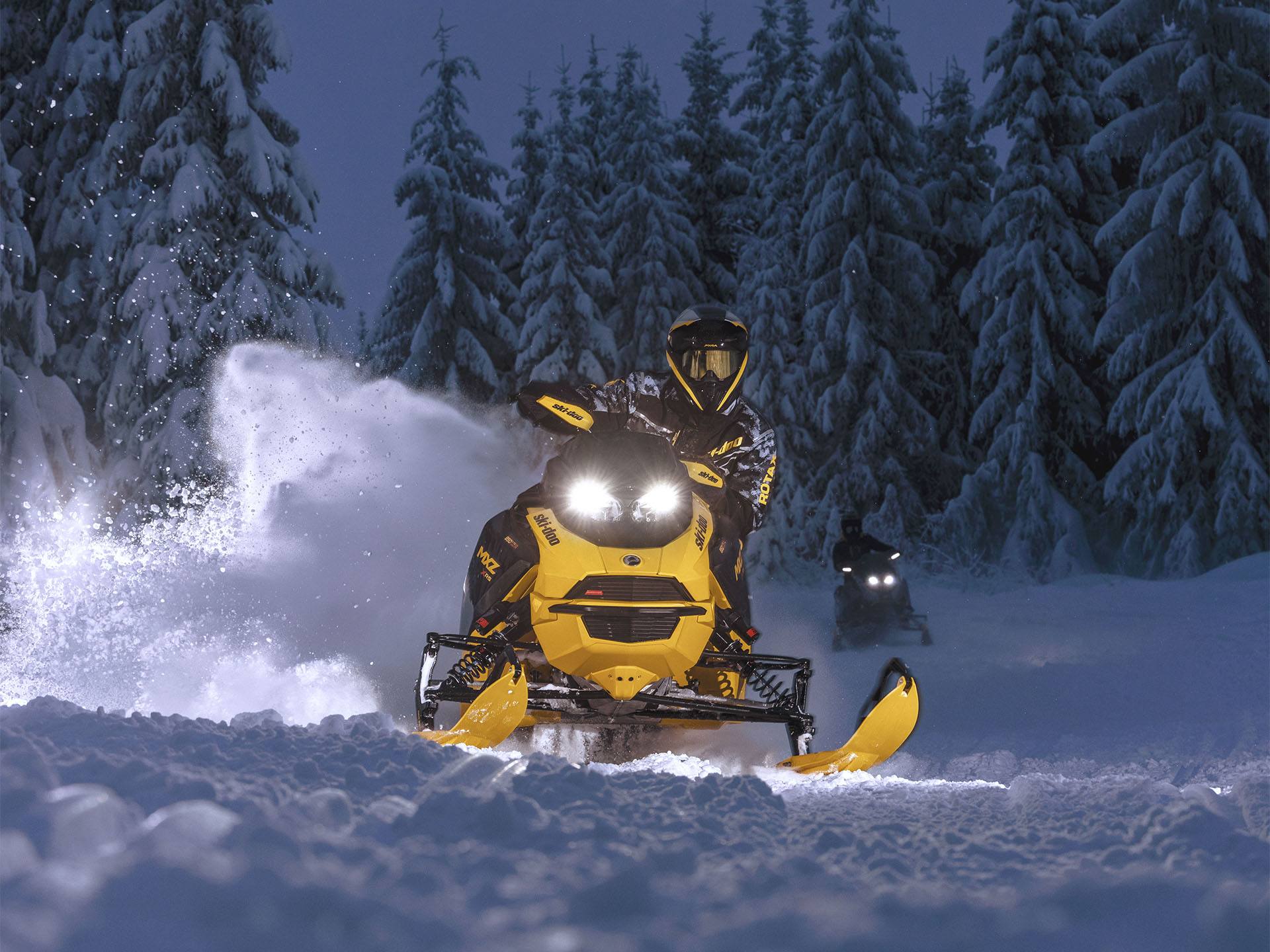 2025 Ski-Doo MXZ X-RS w/ Competition Package 850 E-TEC Turbo R SHOT RipSaw II 2-Ply 1.25 in Honeyville, Utah - Photo 8